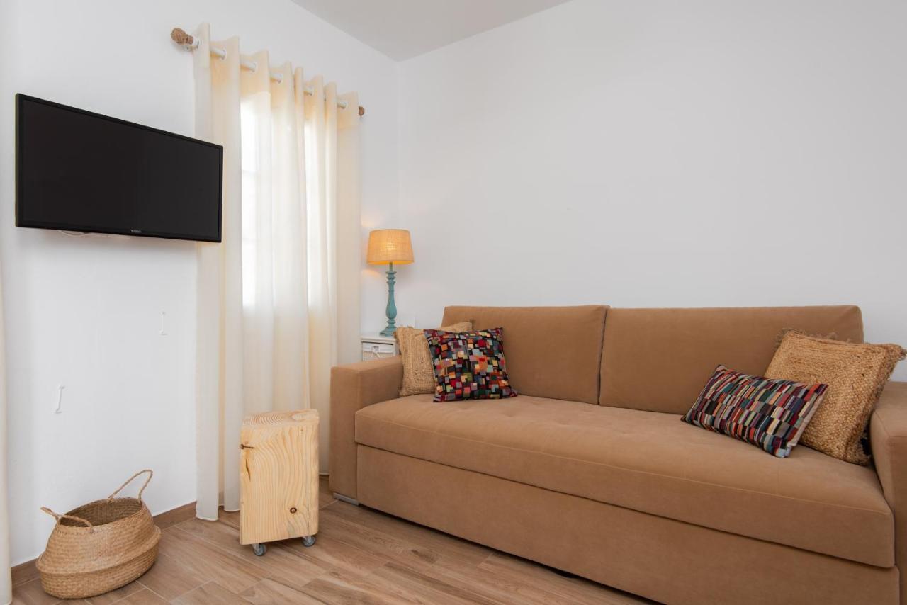 Miles Away Luxury Apartments Platis Gialos  Kültér fotó