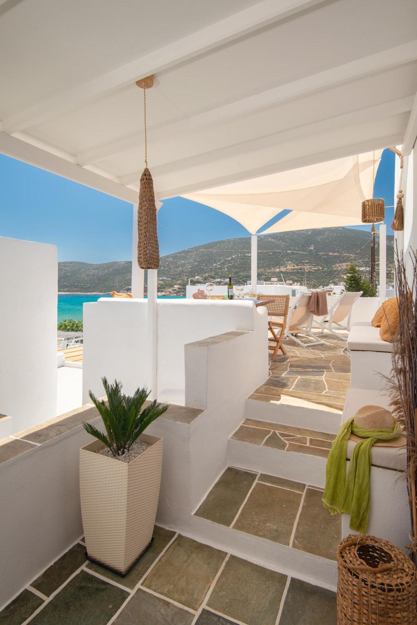 Miles Away Luxury Apartments Platis Gialos  Kültér fotó
